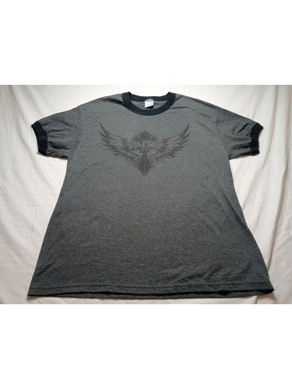 Gildan Ultra Cotton Faith Cross Graphic T-Shirt Size Large